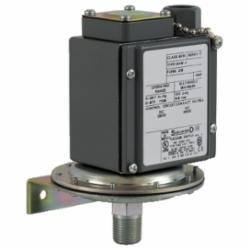 Square D 9016GAW1Z16 VACUUM SWITCH 480VAC 10 AMP G +OPTIONS,-10 to 185deg.F (-23 to 85deg.C),0 to 28.7,1/2 -14 NPT (external) and 1/4 -18 NPTF (internal),1/2 -14 NPT (internal) Conduit Connection,100 psi,100 psi,<= 120 cyc/mn -10...185 deg.F,Hydraulic Oil, Noncorrosive Liquids, Air and Noncorrosive Gas,NC-NO SPDT Form Z snap action silver nickel contacts,NEMA 4/4X/13,UL Listed File E12443 CCN NOWT - CSA Certified File LR25490 - CE Marked,Water tight, Dust tight, Oil tight and Corrosion Resistant (Indoor/Outdoor),control circuit,electromechanical vacuum switch,regulation between two thresholds