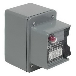 Square D 2510KW2C MANUAL SWITCH 600VAC K+OPTIONS,0.75 NPT (bottom) Screw Clamp,1 hp 90 V DC-2 hp 115 V AC-2 hp 115 V DC-10 hp 460 V AC-10 hp 575 V AC-1.5 hp 230 V DC-7.5 hp 230 V AC,230 V DC-600 V AC,3 phases,30 A,K,NEMA 4 die cast zinc alloy standard siz